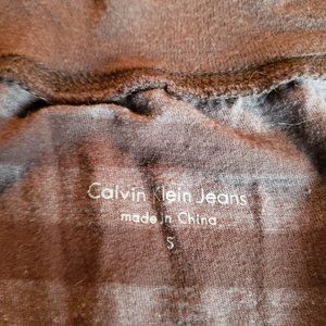 Calvin Klein V-neck capped sleeve stretch top